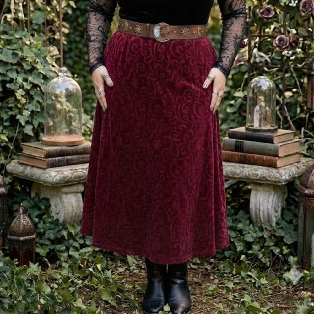 Cold water creek Y2K vintage ornate filigree whimsygoth maxi skirt maroon red XL